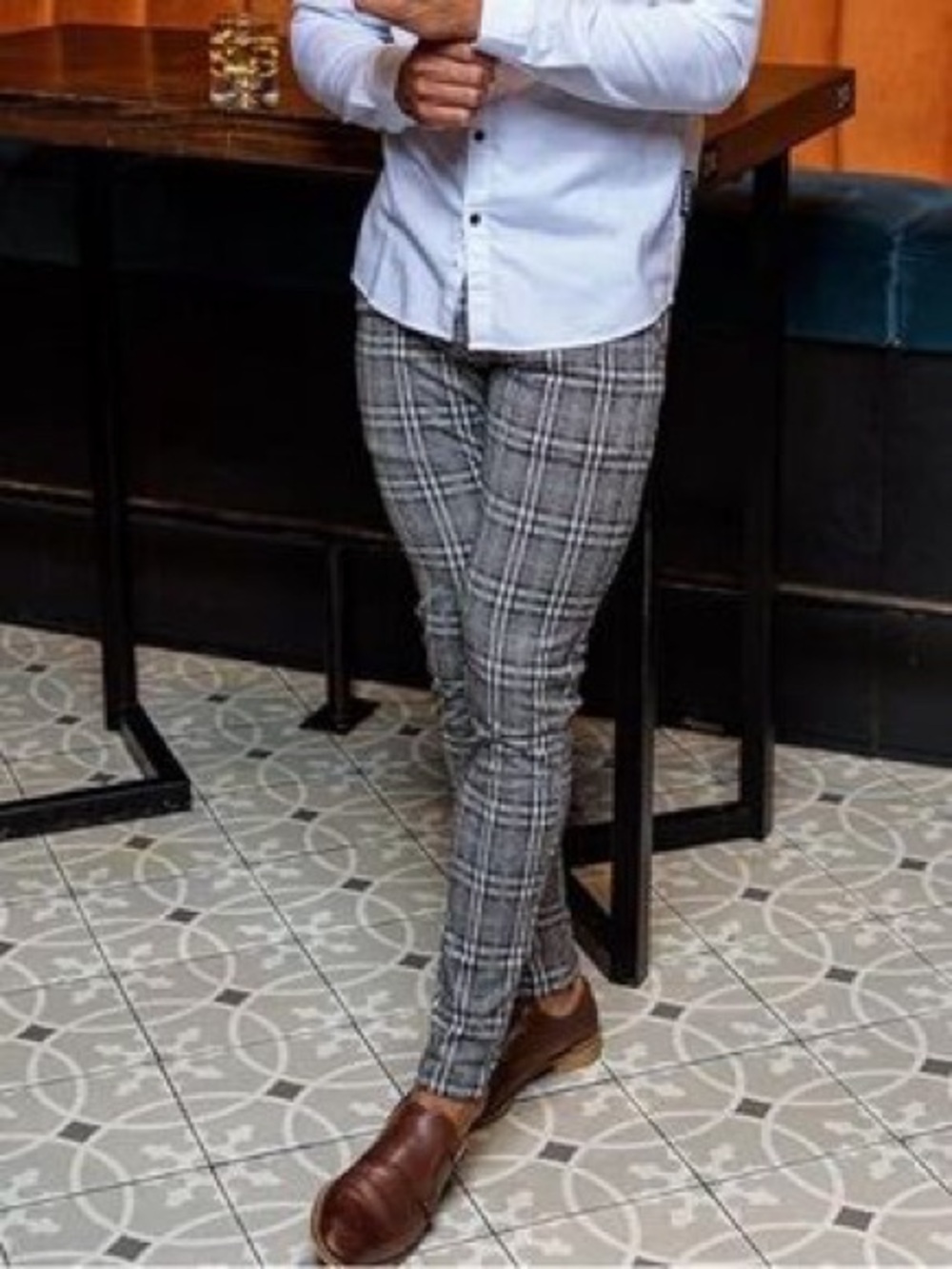 YoungLA Black and Gray Plaid Trousers with Subtle Brown Accents 30 x 30 NWOT